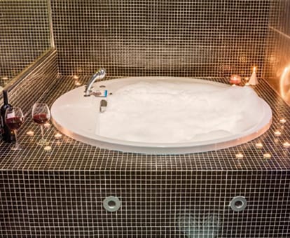 7Rooms7 Gran Vía Smile Apartments