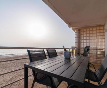 Ap-3 A Primera Línea de Playa