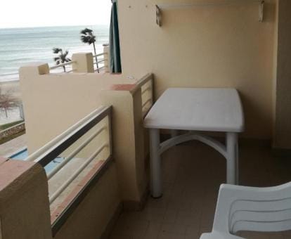 Atico Primer Línea de Mar con Piscina