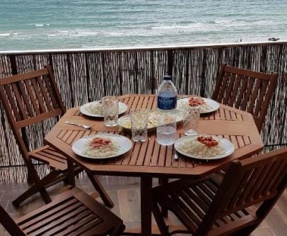 De Lujo en Primera Línea de la Playa