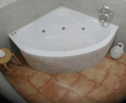 Escapadas Romanticas en Granada Jacuzzi