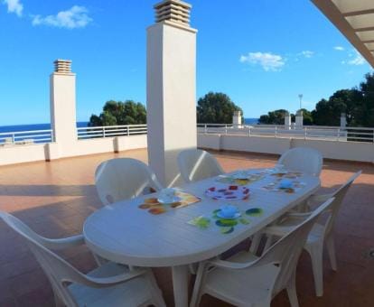 Apartamento con espectaculares vistas al mar Llobeta