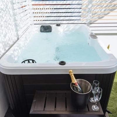 Lola de Triana Apartments