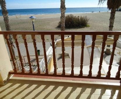 En la Playa de San José-Sjjc