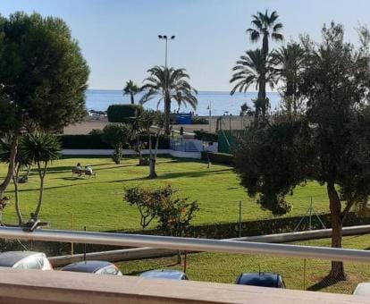 Primera Línea de Playa. Magnífica Urbanizacion