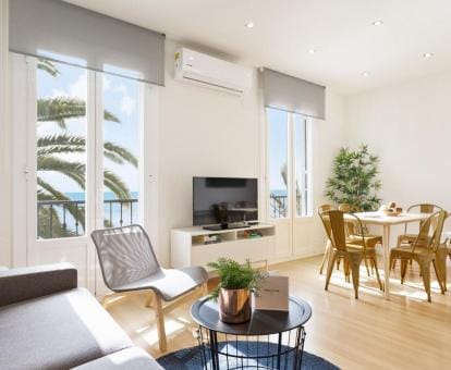 Sitges Group Beach Dreams