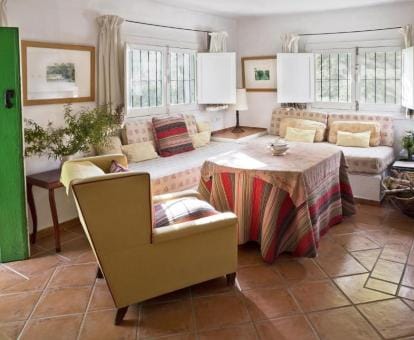 Cuevas del Pino Turismo Rural y Emocional Sl