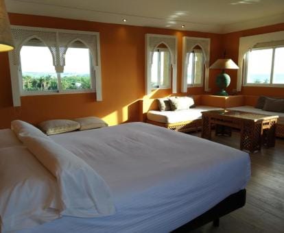 Beach Hotel Dos Mares