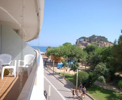 Lets Holidays Tossa de Mar Ancora